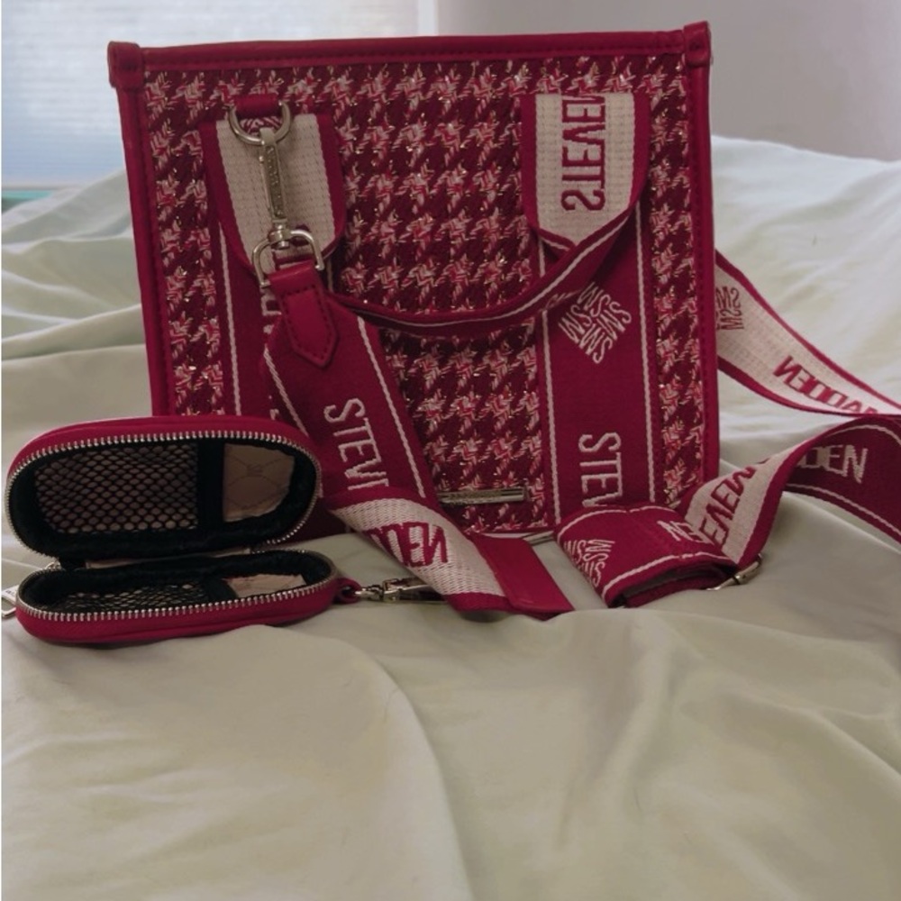 Steve Madden Red and White Crossbody Bag